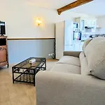 Apartment Groupe Arbane-chardonnay